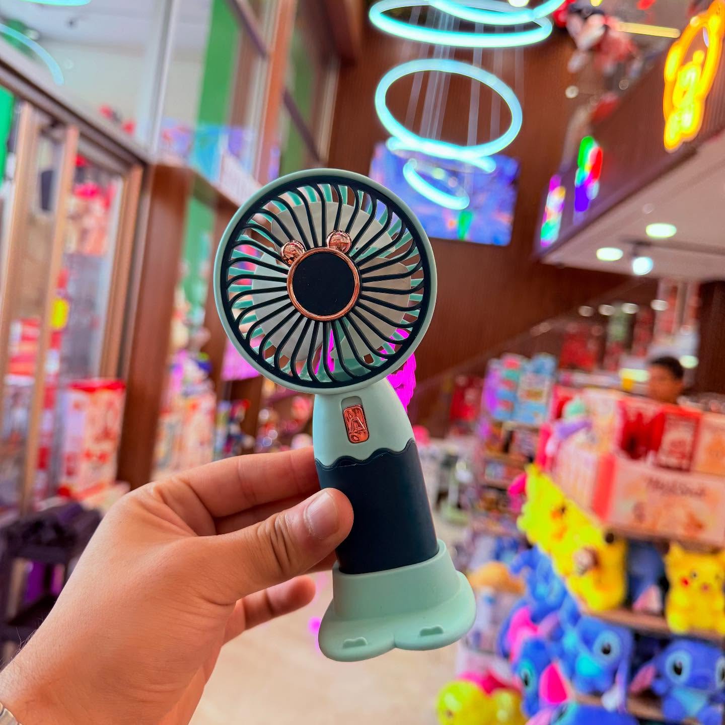 Pocket Size Handheld Fan Battery Rechargeable Mini Fan – Image 5